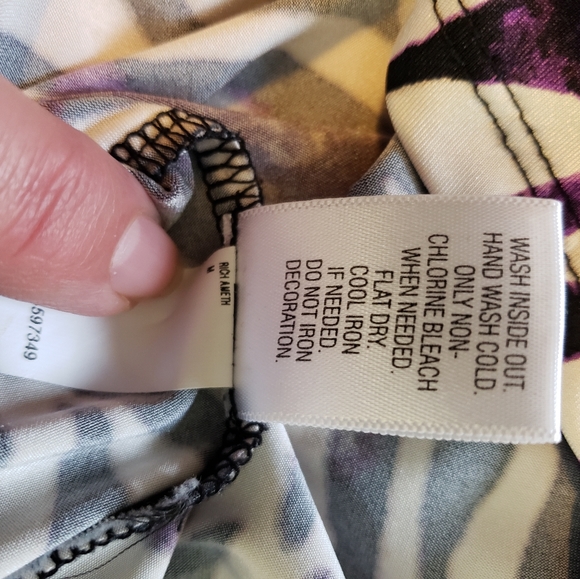 Dana Buchman V-Neck Faux Wrap Style Dress - Picture 8 of 8